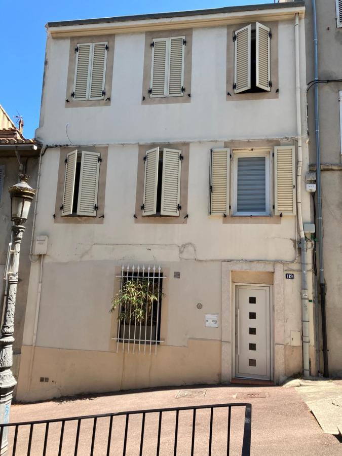 Haut De Vauban, Au Pied De Notre Dame De La Garde - T3 Climatise Marselha Exterior foto